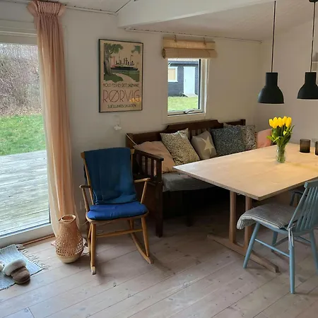 Casa vacanze Family With Large Terrace In